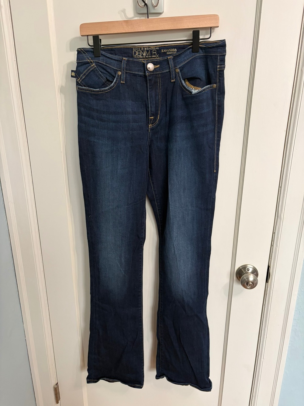 Rock & Republic Kasandra Bootcut Jeans Women 12L Dark Wash